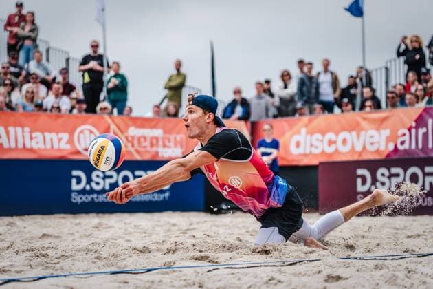 Beach volleyball men German Beach Tour 2024 Tourstop Düsseldorf 19 05 2024 Max Just jumps to the ball Düsseldorf Robert Lehr Ufer North Rhine-Westphalia Germany