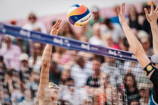Beach volleyball women German Beach Tour 2024 Tourstop Düsseldorf 19 05 2024 Janne Uhl on the attack Düsseldorf Robert Lehr Ufer Nordrhein Westfalen Germany