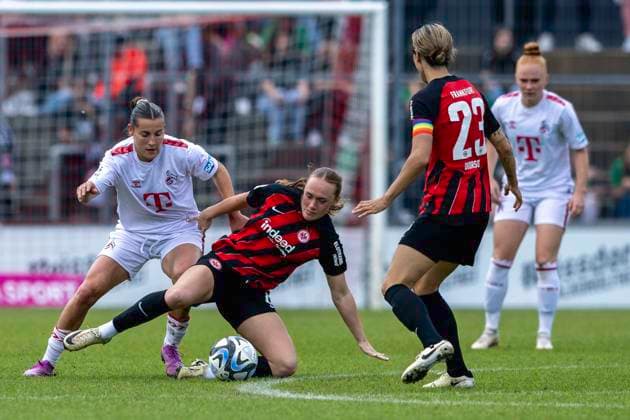 Soccer Google Pixel Womens Bundesliga, Season 2023 2024, Matchday 22, 1 FC Koeln Eintracht Frankfurt on 20 05 2024 at Franz Kremer Stadium in Koeln duel between Carlotta Wamser 1 FC Koeln, 30 and Lisanne Graewe Eintracht Frankfurt, 08 Before that Sara Doorsoun Eintracht Frankfurt, 23 Important note In accordance with the regulations of the DFL German Football League and the DFB German Football Association, it is prohibited to utilize or have utilized photographs taken in the stadium and or of the match in the form of sequential images and or video-like photo series Foto Kirchner Media TH Copyright: xKirchner-Media THx