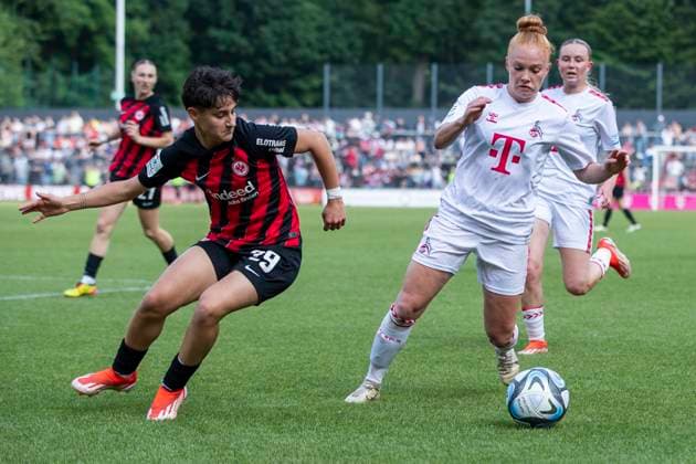 GOOGLE PIXEL Frauen Bundesliga 1 FC Köln Eintracht Frankfurt, 20 05 2024 Dilara Acikgöz Eintracht Frankfurt, 29 , Laura Vogt 1 FC Köln, 8 GOOGLE PIXEL Frauen Bundesliga, 1 FC Köln Eintracht Frankfurt, 22 Spieltag, am 20 05 2024, Franz Kremer Stadion, Köln DFL regulations prohibit any use of photographs as image sequences and or quasi video Copyright: xBEAUTIFULxSPORTS Meuselx