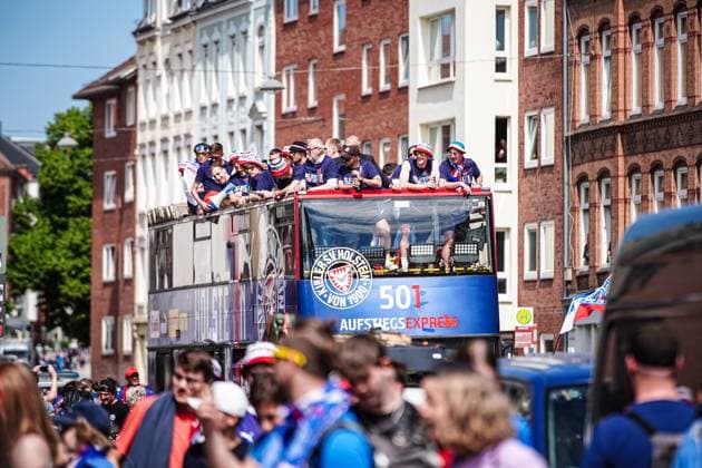 Players Holstein Kiel celebrate promotion with the fans GER, Promotion party Holstein Kiel, 20 05 2024 GER, Promotion party Holstein Kiel, 20 05 2024 Kiel Copyright: xEibner-Pressefoto MarcelxvonxFehrnx EP_MFN