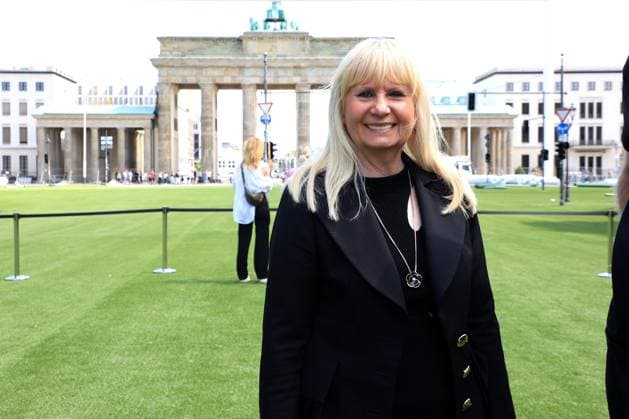 DEU, FIFA, EM 2024, Fan Mile construction, 21 05 2024, Brandenburg Gate, Berlin, DEU, FIFA, EM 2024, Fan Mile construction, in the picture Tour of the Fan Mile in front of the Brandenburg Gate Iris Spranger, Senator for Home Affairs and Sport Photo Juergen Engler nordphoto GmbH nordphotoxGmbHx xEngler nph00076