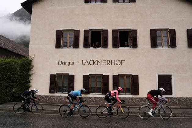 Sport Bilder des Tages Alaphilippe Julian (Team Soudal - Quickstep) Ballerini Davide (Team Astana Qazaqstan) Piccolo Andrea (Team Ef Education Easy Post) Maestri Mirco (Team Polti Kometa) during the stage 16 of the Giro d Italia from Livigno to Santa Cristina Val Gardena (Monte Pana) Italy - Tuesday, May 21, 2024 - Cycling  Copyright: xFabioxFerrarix xLaPressex