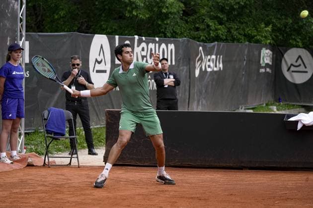 Jaume MUNAR (ESP) lors du tournoi de l Open Parc Auvergne RhÃ ne-Alpes Ã Lyon le 21 05 2024. TENNIS : Open Parc Auvergne RhÃ ne-Alpes - Lyon - 21 05 2024 SandrineThesillat Panoramic 