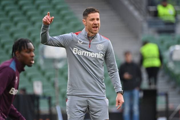 21 05 2024, xjrdrx, Football UEFA Europa League Final 2024, Bayer 04 Leverkusen Press Conference Training emspor, v l Coach Xabi Alonso Bayer Leverkusen DFL DFB REGULATIONS PROHIBIT ANY USE OF PHOTOGRAPHS as IMAGE SEQUENCES and or QUASI VIDEO Dublin