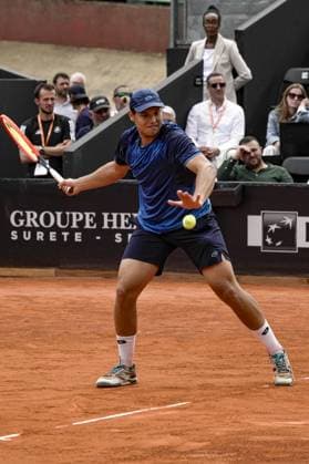Pavel Kotov (RUS) en simple lors du tournoi de l Open Parc Auvergne RhÃ ne-Alpes Ã Lyon le 21 05 2024. TENNIS : Open Parc Auvergne RhÃ ne-Alpes - Lyon - 21 05 2024 SandrineThesillat Panoramic 