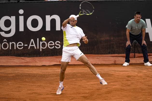Alexandre MULLER (FRA) lors du tournoi de l Open Parc Auvergne RhÃ ne-Alpes Ã Lyon le 21 05 2024. TENNIS : Open Parc Auvergne RhÃ ne-Alpes - Lyon - 21 05 2024 SandrineThesillat Panoramic 