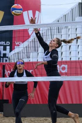 Beach Pro Tour Elite 16 Espinho, Portugal, 22 05 2024 Esmee Boebner SUI , Zoe Verge Depre SUI Beach Pro Tour Elite 16 Espinho, Espinho on 22 05 2024 Copyright: xBEAUTIFULxSPORTS PeterxWeberx