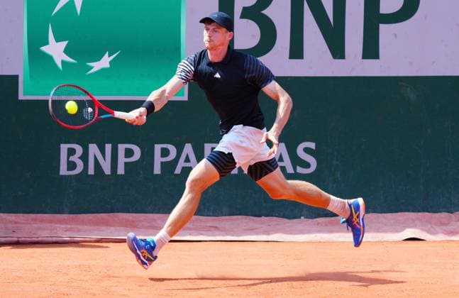 Billy Harris during his second qualifying round win over Manuel Guinard French Open Tennis, Wednesday Practice and Qualifying, Tennis, Roland Garros, Paris, France - 22 May 2024  Copyright: xJavierxGarcia Shutterstockx 14496075k