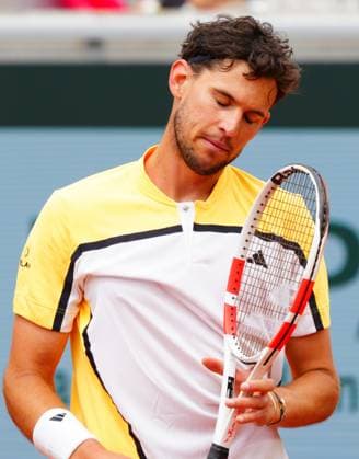 Dominic Thiem reacts as he ends his French Open career during a second round qualifying defeat to Otto Virtanen French Open Tennis, Wednesday Practice and Qualifying, Tennis, Roland Garros, Paris, France - 22 May 2024  Copyright: xJavierxGarcia Shutterstockx 14496075ar