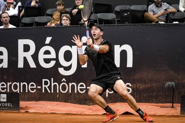Dominik KOEPFER (GER) lors du tournoi de l Open Parc Auvergne RhÃ ne-Alpes Ã Lyon le 22 05 2024. TENNIS : Open Parc Auvergne RhÃ ne-Alpes - Lyon - 22 05 2024 SandrineThesillat Panoramic 