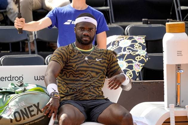 Le joueur de tennis Frances TIAFOE (USA) lors du tournoi de l Open Parc Auvergne RhÃ ne-Alpes Ã Lyon le 22 05 2024. TENNIS : Open Parc Auvergne RhÃ ne-Alpes - Lyon - 22 05 2024 SandrineThesillat Panoramic 