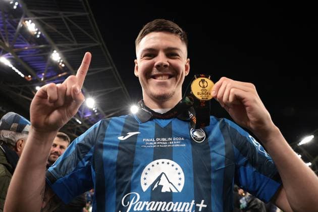 Dublin, Ireland, 22nd May 2024. Emil Holm of Atalanta celebrates with his Winners™ medal following the 3-0 victory in the UEFA Europa League match at the Aviva Stadium, Dublin. Picture credit should read: Jonathan Moscrop Sportimage EDITORIAL USE ONLY. No use with unauthorised audio, video, data, fixture lists, club league logos or live services. Online in-match use limited to 120 images, no video emulation. No use in betting, games or single club league player publications. SPI-3164-0037