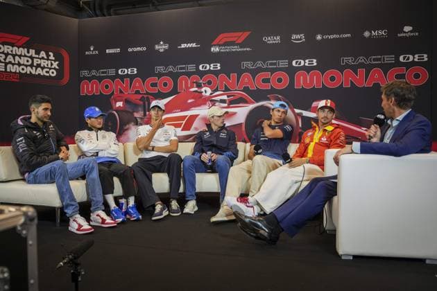 OCON Esteban (fra), Alpine F1 Team A524, TSUNODA Yuki (jap), Visa Cash App RB F1 Team VCARB 01, RUSSELL George (gbr), Mercedes AMG F1 Team W15, VERSTAPPEN Max (ned), Red Bull Racing RB20, ALBON Alexander (tha), Williams Racing FW46, LECLERC Charles (mco), Scuderia Ferrari SF-24, portrait, press conference, PK, Pressekonferenz during the Formula 1 Grand Prix de Monaco 2024, 8th round of the 2024 Formula One World Championship, WM, Weltmeisterschaft from May 23 to 26, 2024 on the Circuit de Monaco, in Monaco - F1 - MONACO GRAND PRIX 2024 DPPI Panoramic  240523_R08_MONACO_DP_DSC01078