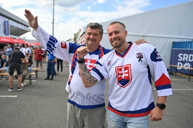 Slovak fans in fan zone during the 2024 IIHF World Championship, WM, Weltmeisterschaft quarter-final match Canada vs Slovakia in Ostrava, Czech Republic, on May 23, 2024. (CTKxPhoto JaroslavxOzana) CTKPhotoP2024052306898  CTKPhotoP2024052306898