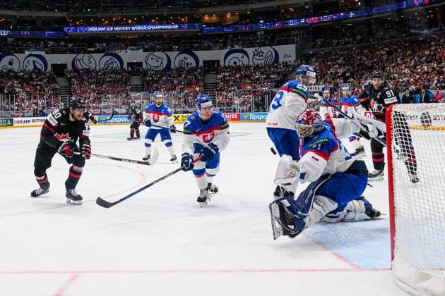 PRAGUE, CZECH REPUBLIC - 23 MAY, 2024:Mascot Bob. The game of IIHF 2024 Ice hockey, Eishockey World Championship, WM, Weltmeisterschaft Canada vs Slovakia at O2 Arena  Copyright: xVITALIIxKLIUIEVx