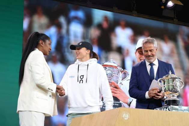The Draw At Rolang Garros 2024 NB Marie Jose Perec, Iga Swiatek during the draw at Rolang Garros 2024 on May 23, 2024 in Paris, France. Photo by Nasser Berzane ABACAPRESS.COM Paris France  Copyright: xBerzanexNasser ABACAx
