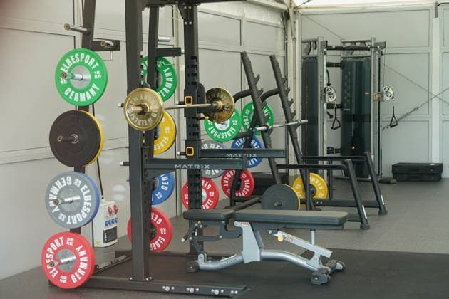 Weights in the fitness tent at the national teams training facilities at the Golf Resort Spa Weimarer Land, the accommodation for the German national team preparing for EURO 24 in Germany Blankenhain 24 05 2024 Training camp for the German national team preparing for the European Championships, Golf Resort Weimarer Land