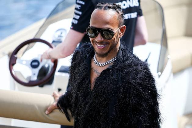 Lewis Hamilton of Great Britain and Mercedes gesturing, gestures, Practice, F1 Grand Prix of Monaco, Monaco on May 24, 2024 in Monte Carlo, Monaco Photo by Diogo Cardoso DeFodi Images Lewis Hamilton of Great Britain and Mercedes gestures arriving in the paddock, Practice, F1 Grand Prix of Monaco, Monaco on May 24, 2024 in Monte Carlo, Monaco Photo by Diogo Cardoso DeFodi Images Defodi 645 f1mon20240524 0006 Defodi-645