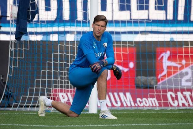 Goalkeeper Andreas LUTHE BO , during warm up, warm up training, Soccer 1 Bundesliga, Relegation, VfL Bochum BO Fortuna Duesseldorf D 0 3 on 23 05 2024 at Vonovia Ruhrstadion Bochum Germany DFL regulations prohibit any use of photographs as image sequences and or quasi video Â