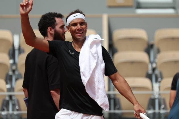 ROLAND GARROS PHOTOPQR LE PARISIEN Le Parisien Arnaud Journois ; PARIS ; 24 05 2024 ; TENNIS , ROLAND GARROS 2024 , SIMPLE MESSIEURS , COURT PHILIPPE CHATRIER , RAFAEL NADAL A L ENTRAINEMENT Paris, France, may 24th 2024 Training session for Rafael Nadal before Roland Garros french open PARIS 75 France  Copyright: xPHOTOPQR LExPARISIEN MAXPPPxLexParisienx xArnaudxJournoisx 20240524LPA5844 20240524LPA5844