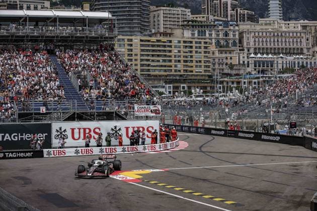 27 HULKENBERG Nico (ger), Haas F1 Team VF-24 Ferrari, action during the Formula 1 Grand Prix de Monaco 2024, 8th round of the 2024 Formula One World Championship, WM, Weltmeisterschaft from May 23 to 26, 2024 on the Circuit de Monaco, in Monaco - F1 - MONACO GRAND PRIX 2024 DPPI Panoramic  240524_R08_MONACO_DP_EA027919