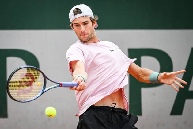 May 24, 2024, Paris, France, France: Henri SQUIRE of Germany during fifth qualifying day of Roland-Garros 2024, French Open 2024, Grand Slam tennis tournament at Roland-Garros Stadium on May 24, 2024 in Paris, France. Paris France - ZUMAm308 20240524_zsp_m308_019 Copyright: xMatthieuxMirvillex