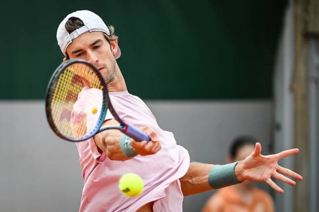 May 24, 2024, Paris, France, France: Henri SQUIRE of Germany during fifth qualifying day of Roland-Garros 2024, French Open 2024, Grand Slam tennis tournament at Roland-Garros Stadium on May 24, 2024 in Paris, France. Paris France - ZUMAm308 20240524_zsp_m308_021 Copyright: xMatthieuxMirvillex