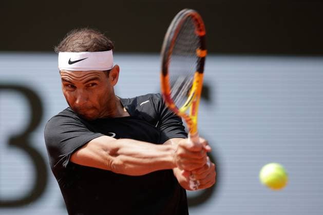 24 05 2024, Tennis, French Open 2024 Roland Garros, FRA, Paris, picture from left, training Rafael Nadal ESP plays a backhand, energetic Copyright: HMBxMedia AntonioxBorga
