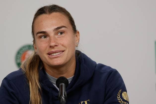 24 05 2024, Tennis, French Open 2024 Roland Garros, FRA, Paris, picture from left, press conference with Aryna Sjarhejeuna Sabalenka Copyright: HMBxMedia AntonioxBorga