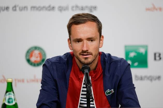 24 05 2024, Tennis, French Open 2024 Roland Garros, FRA, Paris, picture from left, press conference with Daniil Medvedev Copyright: HMBxMedia AntonioxBorga
