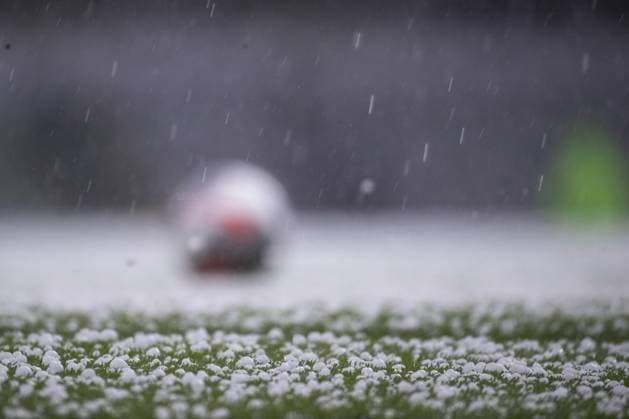 RECORD DATE NOT STATED Liga MX Femenil Clausura 2024 America vs Monterrey - Final Ida Hail (Granizo) during the final first leg match between America and Monterrey as part of the Torneo Clausura 2024 Liga MX Femenil at Azteca Stadium, on May 23, 2024 in Mexico City, Mexico. CIUDAD DE MEXICO CDMX MEXICO  Copyright: xMiguelxPontonx 20240524202817_LMXF_C24_FI_AM_MTY_GRANIZO19