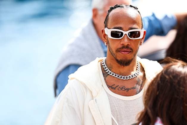 Lewis Hamilton of Great Britain and Mercedes gesturing, gestures, Qualifying, F1 Grand Prix of Monaco, Monaco on May 25, 2024 in Monte Carlo, Monaco Photo by Diogo Cardoso DeFodi Images Lewis Hamilton of Great Britain and Mercedes gestures arriving in the paddock, Qualifying, F1 Grand Prix of Monaco, Monaco on May 25, 2024 in Monte Carlo, Monaco Photo by Diogo Cardoso DeFodi Images Defodi 645 f1mon20240525 0334 Defodi-645