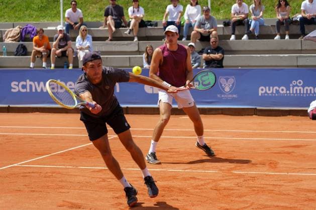 Schwaben Open ATP Challenger 2024 Augsburg, 25 05 2024 Jakob Schnaitter GER, Germany and Mark Wallner GER, Germany in the doubles final of the Schwaben Open 2024 Schwaben Open 2024, ATP Challenger Tour, TC Augsburg on 25 05 2024, Augsburg Copyright: xBEAUTIFULxSPORTSx Pajonkx