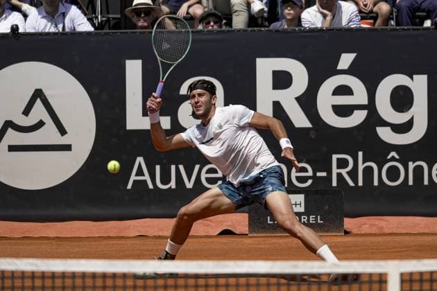 Le joueur de tennis argentin Tomas Martin ETCHEVERRY lors de la finale simple du tournoi de l Open Parc Auvergne RhÃ ne-Alpes Ã Lyon le 25 05 2024. TENNIS : Open Parc - Lyon - 25 05 2024 SandrineThesillat Panoramic 