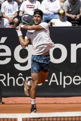 Le joueur de tennis argentin Tomas Martin ETCHEVERRY lors de la finale simple du tournoi de l Open Parc Auvergne RhÃ ne-Alpes Ã Lyon le 25 05 2024. TENNIS : Open Parc - Lyon - 25 05 2024 SandrineThesillat Panoramic 