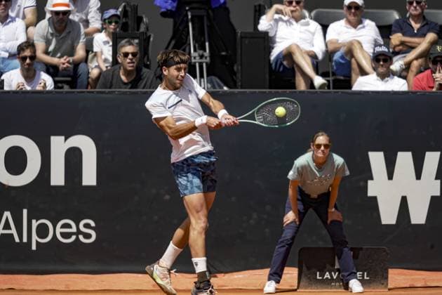 Le joueur de tennis argentin Tomas Martin ETCHEVERRY lors de la finale simple du tournoi de l Open Parc Auvergne RhÃ ne-Alpes Ã Lyon le 25 05 2024. TENNIS : Open Parc - Lyon - 25 05 2024 SandrineThesillat Panoramic 