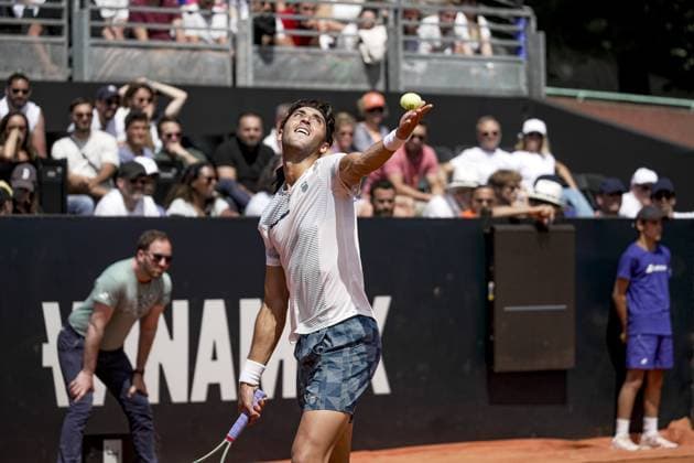 Le joueur de tennis argentin Tomas Martin ETCHEVERRY lors de la finale simple du tournoi de l Open Parc Auvergne RhÃ ne-Alpes Ã Lyon le 25 05 2024. TENNIS : Open Parc - Lyon - 25 05 2024 SandrineThesillat Panoramic 