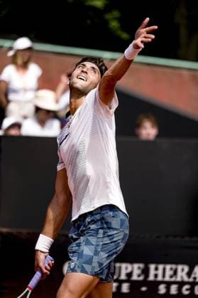 Le joueur de tennis argentin Tomas Martin ETCHEVERRY lors de la finale simple du tournoi de l Open Parc Auvergne RhÃ ne-Alpes Ã Lyon le 25 05 2024. TENNIS : Open Parc - Lyon - 25 05 2024 SandrineThesillat Panoramic 