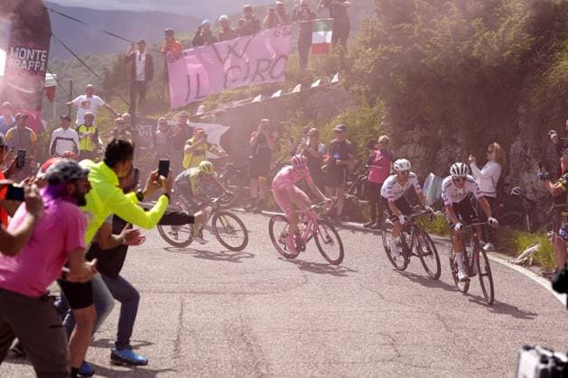 Pogacar Tadej (Team Uae Emirates) pink jersey, during the stage 20 of the Giro d Italia from Alpago to Bassano del Grappa, Italy - Saturday, May 25, 2024 - Cycling  Copyright: xFabioxFerrarix xLaPressex