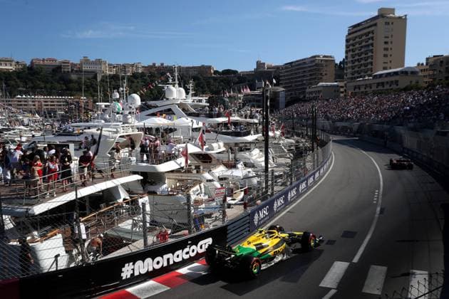 GP MONACO FORMULE I PHOTOPQR NICE MATIN Jean François Ottonello ; Monaco ; 25 05 2024 ; 81e Grand Prix de Monaco 2024 - Formule 1 - 4 LANDO NORRIS McLAREN au virage du bureau de tabac Monaco GP May 2024 Monaco France  Copyright: xPHOTOPQR NICExMATIN MAXPPPxJeanxFrançoisxOttonellox 20240525NIM8569 20240525NIM8569