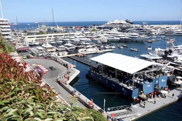 GP MONACO AMBIANCE PHOTOPQR NICE MATIN Jean François Ottonello ; Monaco ; 25 05 2024 ; 81e Grand Prix de Monaco 2024 - Formule 1 - ambiance TRIBUNE FLOTTANTE Monaco GP May 2024 Monaco France  Copyright: xPHOTOPQR NICExMATIN MAXPPPxJeanxFrançoisxOttonellox 20240525NIM8600 20240525NIM8600