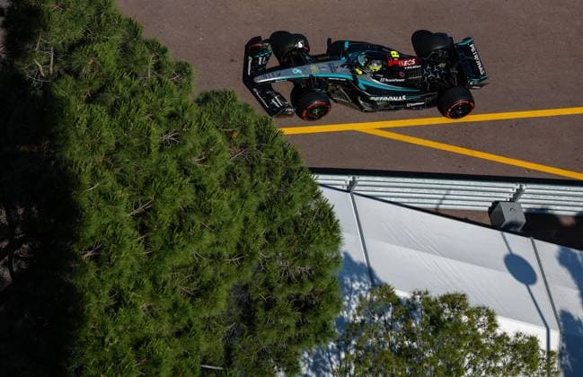 44 HAMILTON Lewis (gbr), Mercedes AMG F1 Team W15, action during the Formula 1 Grand Prix de Monaco 2024, 8th round of the 2024 Formula One World Championship, WM, Weltmeisterschaft from May 23 to 26, 2024 on the Circuit de Monaco, in Monaco - F1 - MONACO GRAND PRIX 2024 DPPI Panoramic  240525_R08_MONACO_DP_F12024GP08MCO_JK382928
