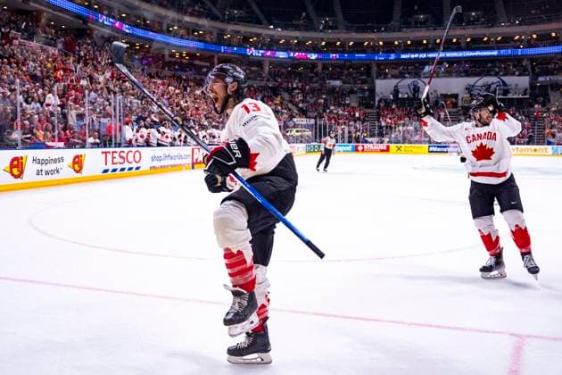 PRAGUE, CZECH REPUBLIC MAY 25 Brandon Tanev of Canada celebrates for his goal during the 2024 IIHF Ice Hockey World Championship Czechia Semifinal match between Canada and Switzerland at Prague Arena on May 25, 2024 in Prague, Czech Republic Prague Prague Arena Czech Republic Copyright: xJustPictures.ch JarixPestelaccix jp-en-EuSpIm-JP4_JAR_Canada_Switzerland_25May_2024126
