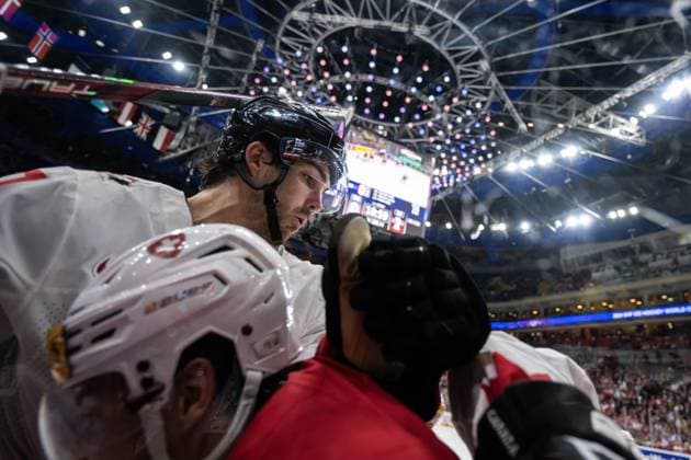 240525 Brandon Tanev of Canada during the 2024 IIHF Ice Hockey World Championship semifinal game between Canada and Switzerland on May 25, 2024 in Prague Photo Maxim ThorÃ BILDBYRAN kod MT MT0602 ishockey ice hockey ishockey vm canada switzerland 2024 iihf ice hockey world championship bbeng schweiz kanada semifinal  Copyright: MAXIMxTHORE BB240525MT209