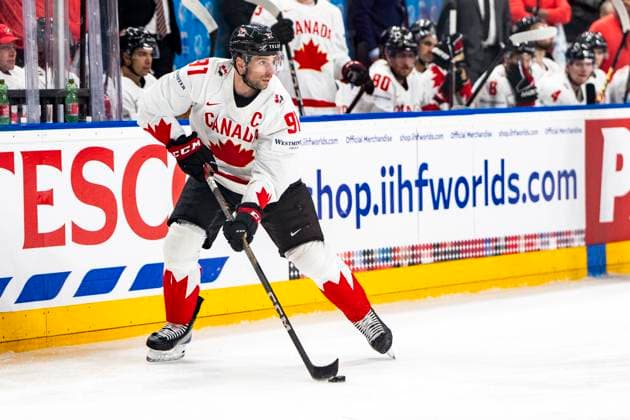 PRAGUE, CZECH REPUBLIC MAY 25 John Tavares of Canada in action during the 2024 IIHF Ice Hockey World Championship Czechia Semifinal match between Canada and Switzerland at Prague Arena on May 25, 2024 in Prague Prague, Czech Republic Prague Prague Arena Czech Republic Copyright: xJustPictures.ch JarixPestelaccix jp-en-EuSpIm-JP4_JAR_Canada_Switzerland_25May_2024133