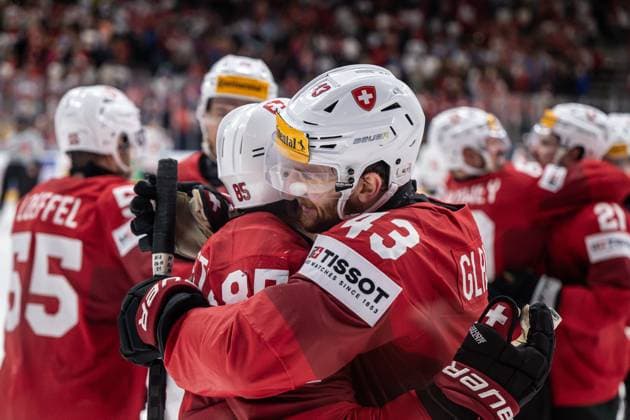 240525 Andrea Galuser of Switzerland celebrates after winning the penalty shootout after the 2024 IIHF Ice Hockey World Championship semifinal game between Canada and Switzerland on May 25, 2024 in Prague Photo Maxim ThorÃ BILDBYRAN kod MT MT0602 ishockey ice hockey ishockey vm canada switzerland 2024 iihf ice hockey world championship bbeng schweiz kanada semifinal jubel  Copyright: MAXIMxTHORE BB240525MT220