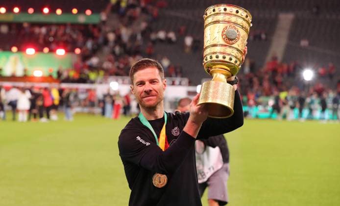 Coach Xabi Alonso with trophy, cup winner Bayer Leverkusen Sport Football Soccer Final DFB Pokal 2024 Season 2023 2024 25 05 2024 1 FC Kaiserslautern FCK vs Bayer 04 Leverkusen LEV