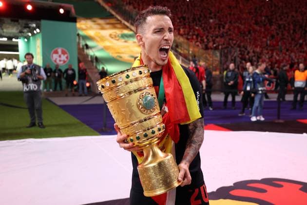 Soccer DFB Pokal Final 1 FC Kaiserslautern Bayer 04 Leverkusen on 25 05 2023 at the Olympiastadion in Berlin Alejandro Grimaldo Leverkusen with the DFB Pokal DFB regulations prohibit any use of photographs as image sequences and or quasi video xMSx