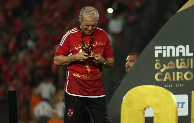 CAIRO, EGYPT - MAY 25: head coach Marcel Koller celebrate on stage with a gold medal after wining the CAF Champions League Final Second Leg match between Al Ahly and Esperance Sportive Tunis at Cairo International Stadium on May 25, 2024 in Cairo, Al Ahly v Esperance Sportive Tunis: Final Second Leg - CAF Champions League Copyright: xPhotoxbyxM.Bayoumy SFSIx